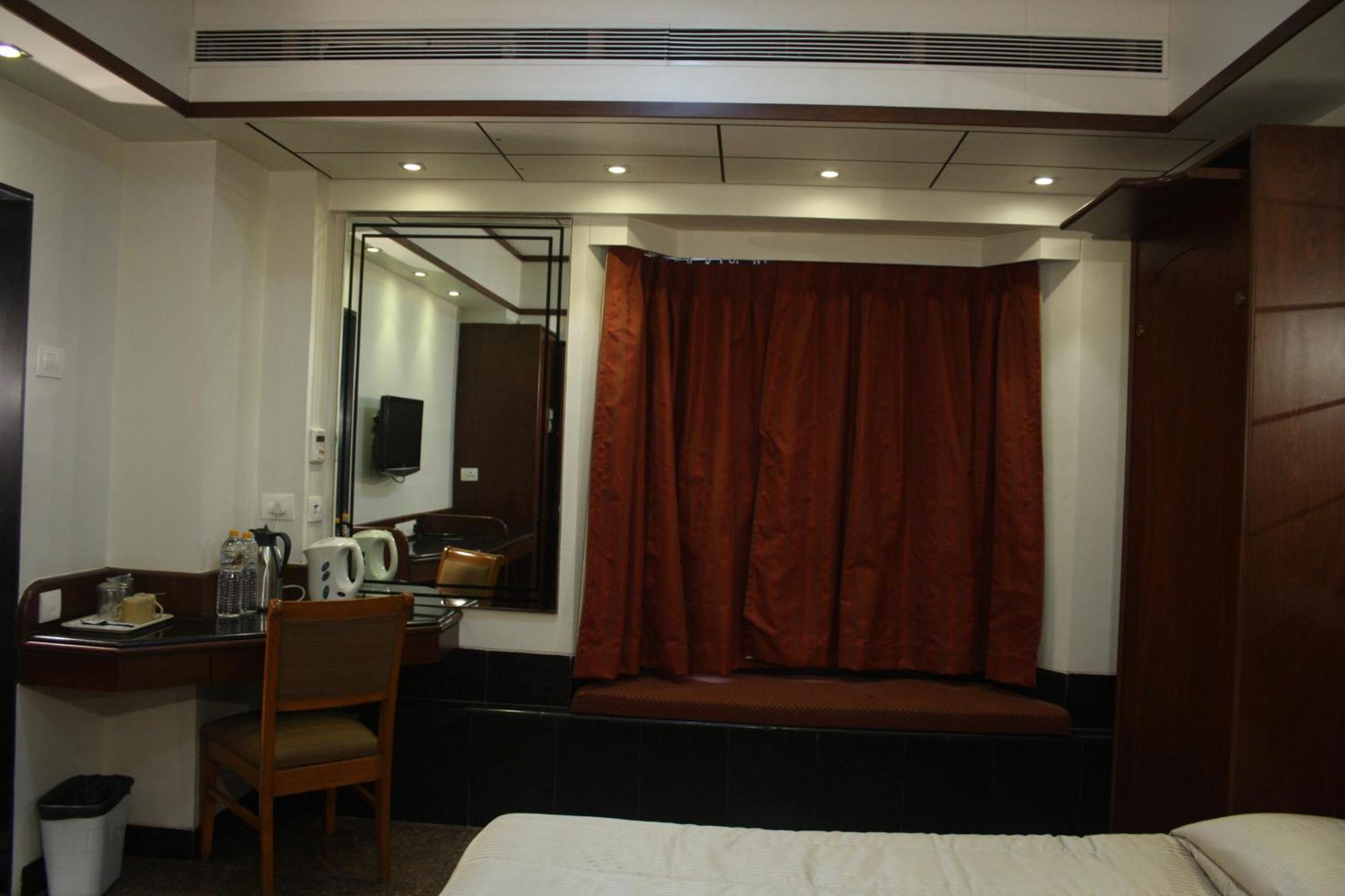 Hotel Karl Residency Mumbai Eksteriør bilde