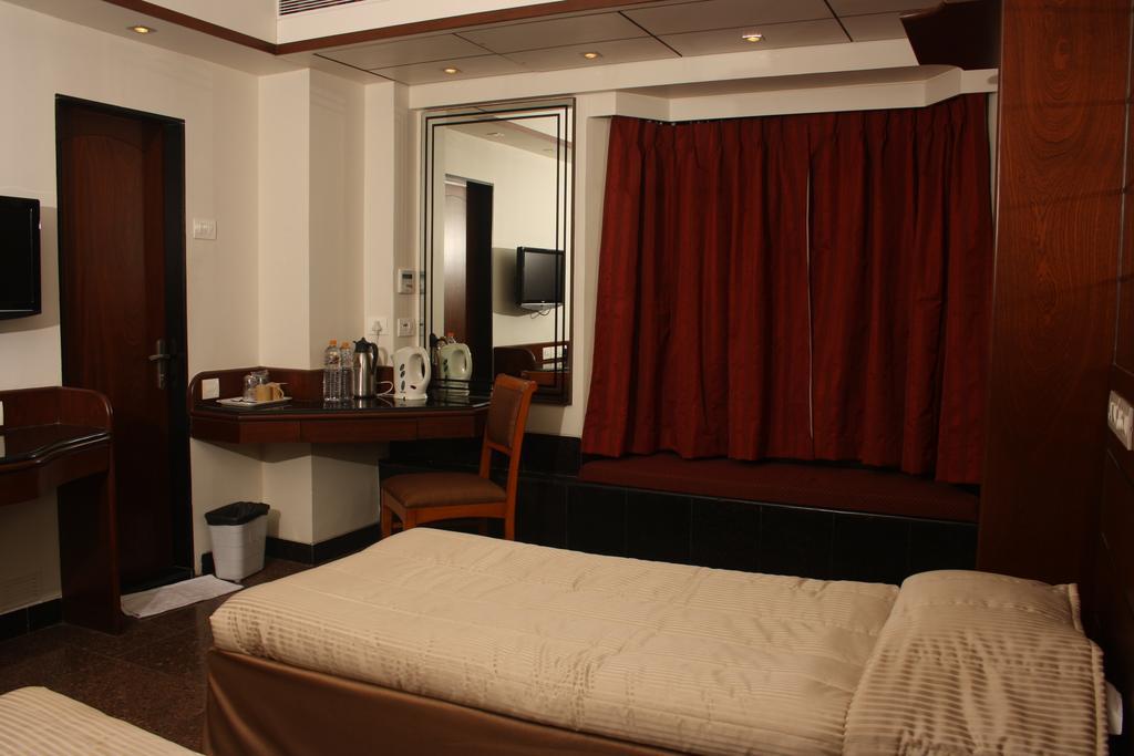 Hotel Karl Residency Mumbai Eksteriør bilde